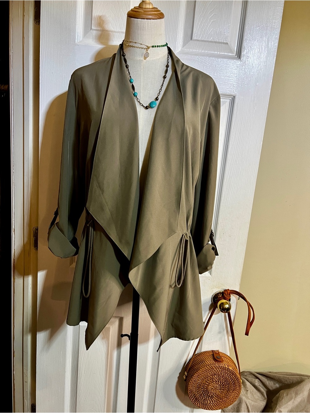 Garnet Hill Wms Taupe Waterfall Cinch Asymmetric Utility Light Topper Jacket L